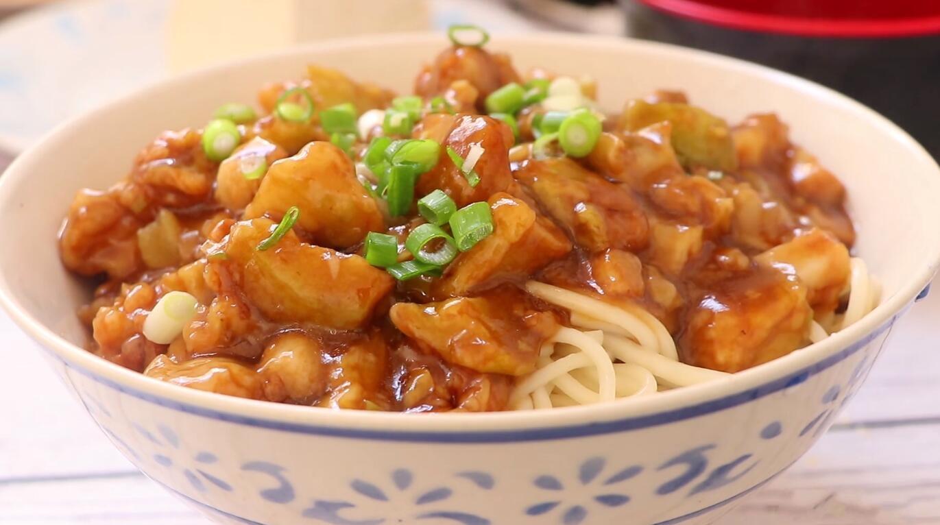 茄子别只会炒菜了茄丁打卤面一大碗都不够吃