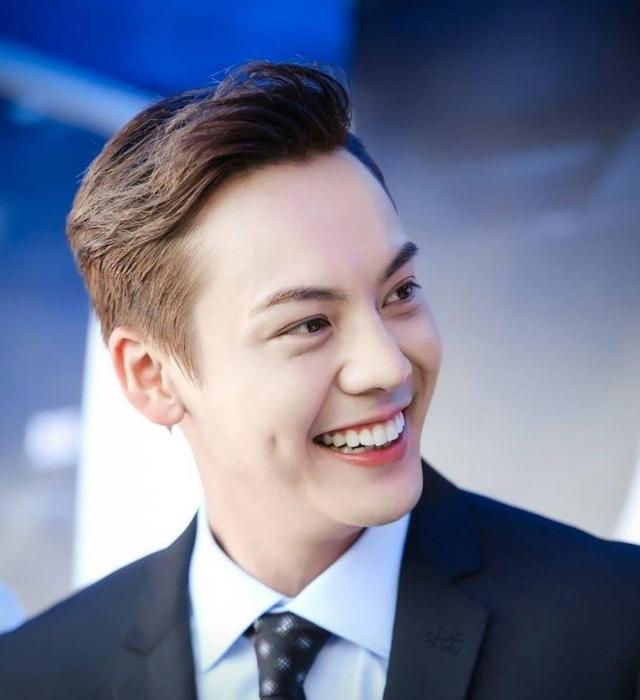 超有魔力的明星微笑,不仅是美更是治愈,你被谁治愈了呢