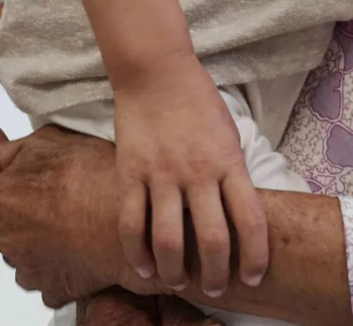 罕见 深圳2岁男孩近视两千度 都是因为 天才病 手机新浪网 罕见 深圳2岁男孩近视两千度 都是因为 天才病 手机新浪网