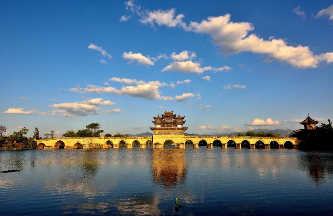 云南建水县双龙桥&nbsp;黄金明&nbsp; 摄