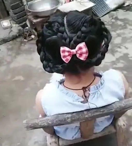 哇~88岁太奶奶给重孙女编发，太太太好看了休闲区蓝鸢梦想 - Www.slyday.coM