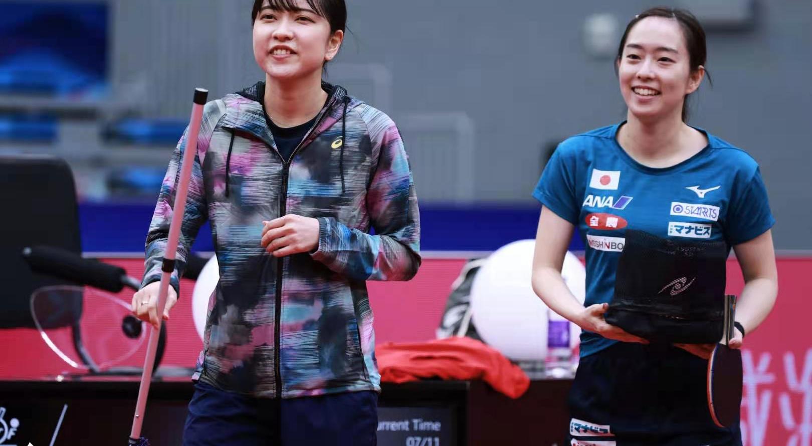 石川佳纯姐妹俩自拍合照美艳动人网友难怪罗志祥喜欢姐妹花