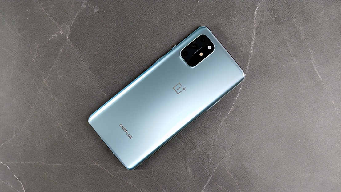 一加9真机渲染图曝光:四面等宽屏,iphone12内味有了!