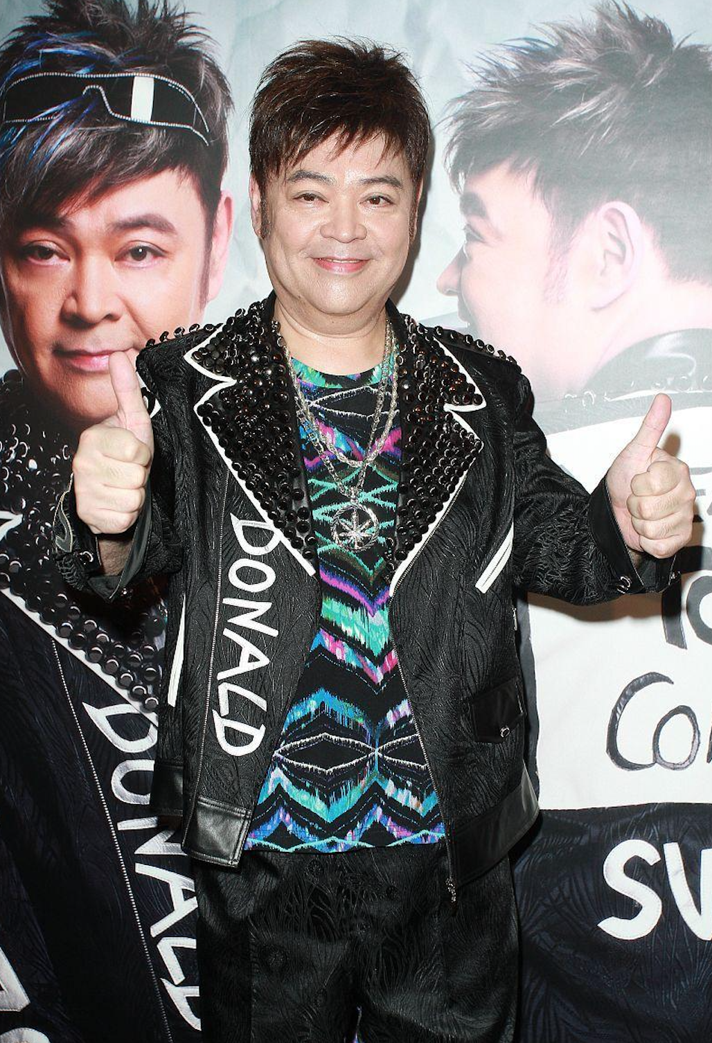 63岁歌手张伟文暴瘦仅剩81斤,无人照顾租住养老院,晚景略显凄凉