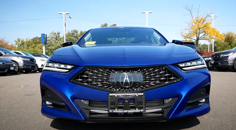 全新一代"雅阁王"讴歌tlx现身,外观激进,配v6 10at