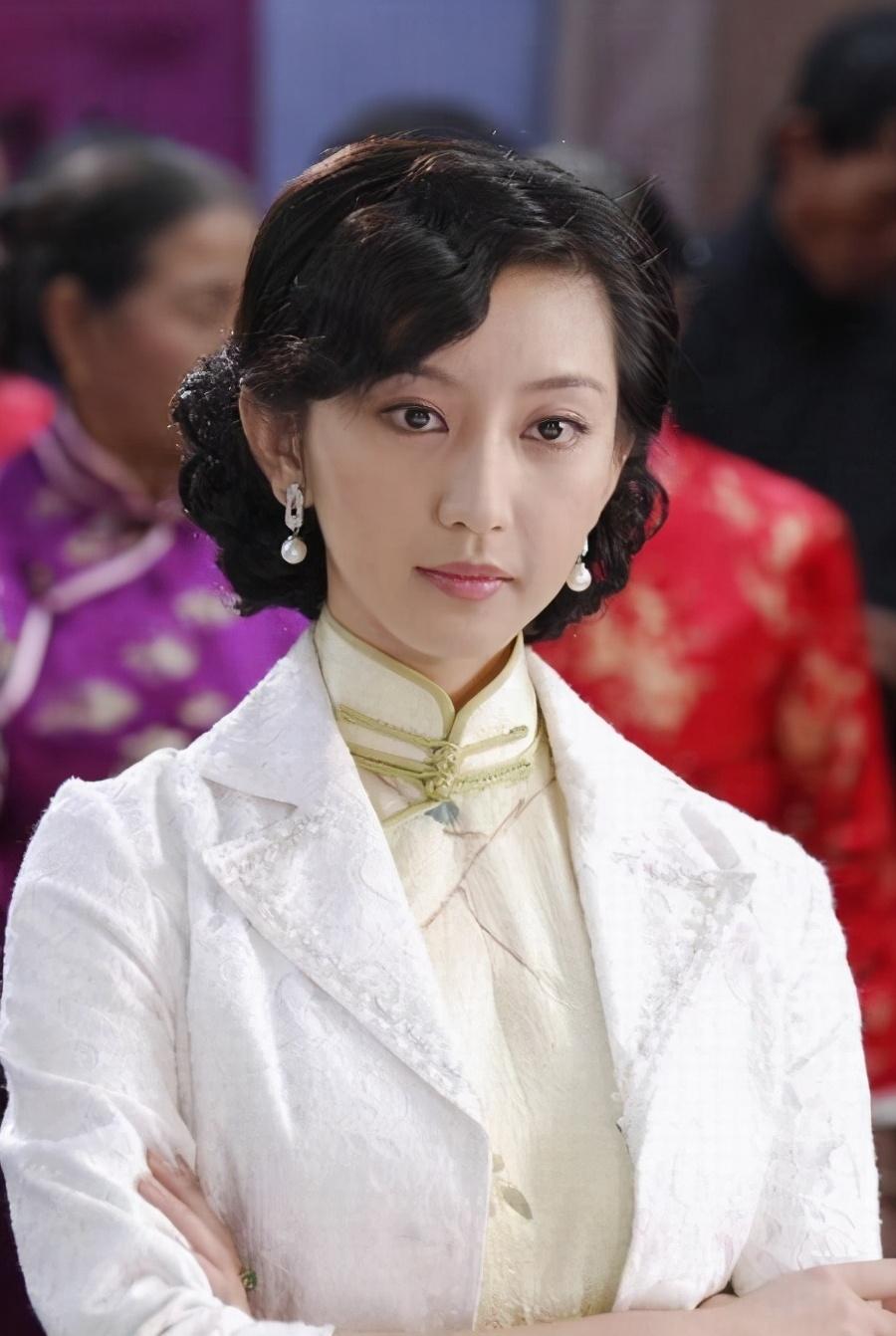 唐一菲谈高龄演员不容易,cue凌潇肃秀恩爱,像戚薇成金句王?