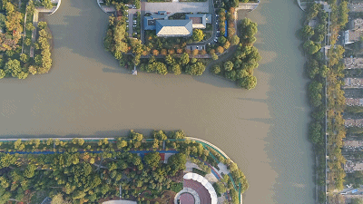  △南水北调东线一期工程于2013年12月通水，年调水规模约90亿立方米。（总台央视记者徐靖炜、马敏杰拍摄）