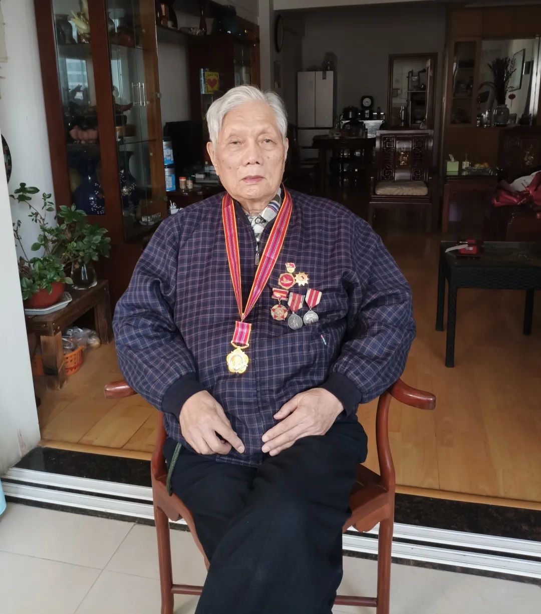 武汉2020第一季度青_青希消防:武汉一建筑工地发生坍塌致6死5伤,这6个自救技巧要记牢(2)
