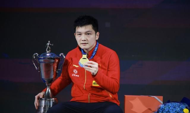 再遇让球风波!男乒世界杯,樊振东夺冠遭质疑,马龙有没有让球?休闲区蓝鸢梦想 - Www.slyday.coM