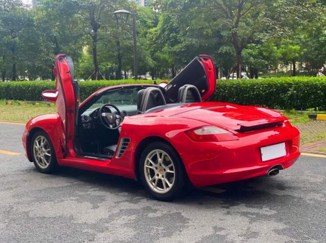 12万元买二手保时捷跑车,以为一本万利,现实却让他大彻大悟