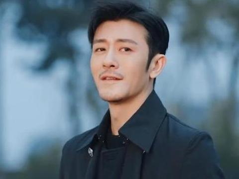 霸道帅气的林雨申，在家却是个十足的奶爸，网友感叹这才是好男人|奶爸|林雨申|好男人_新浪新闻