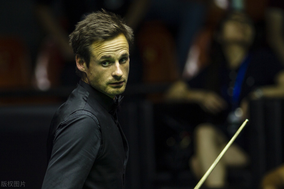 其它球员:罗德·劳勒4-1战胜西蒙·利希腾贝格;安迪·希克斯4-3绝杀