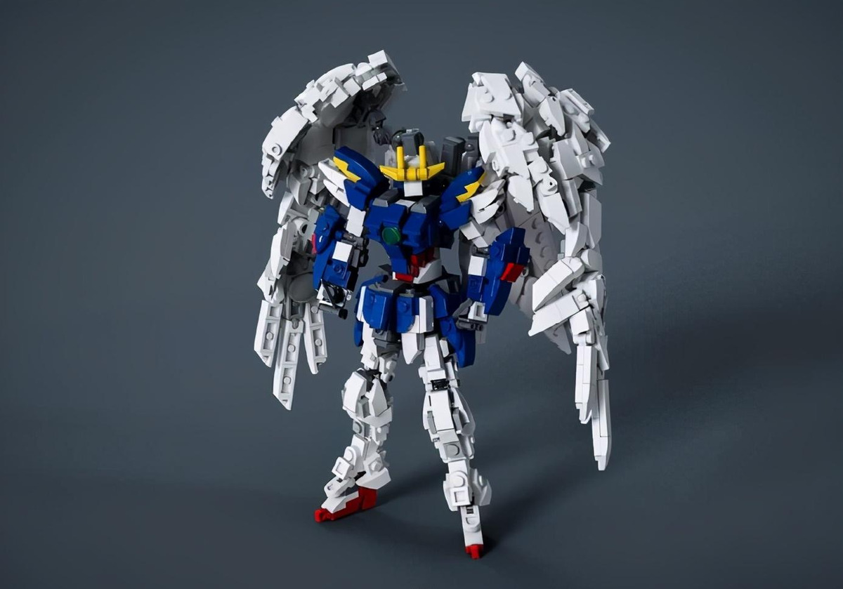 乐高积木拼装掉毛飞翼高达模型