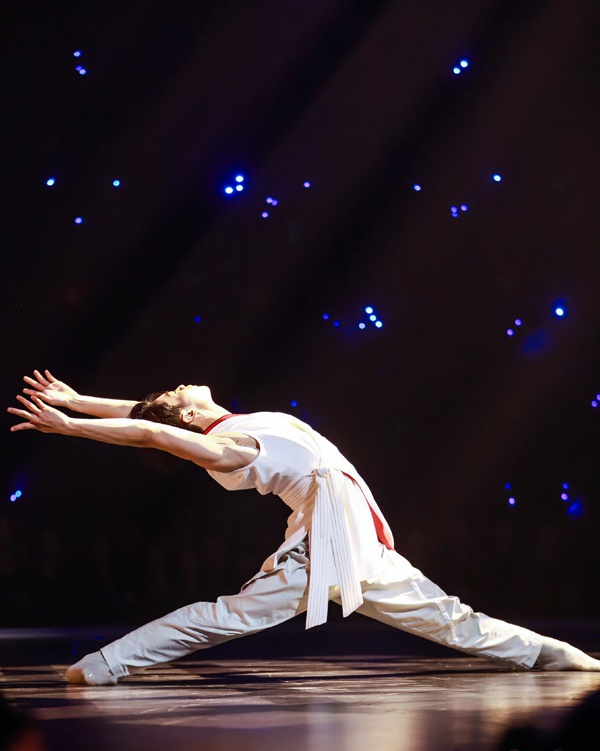 黎星谭元元舞蹈交锋 高手过招舞斗升级