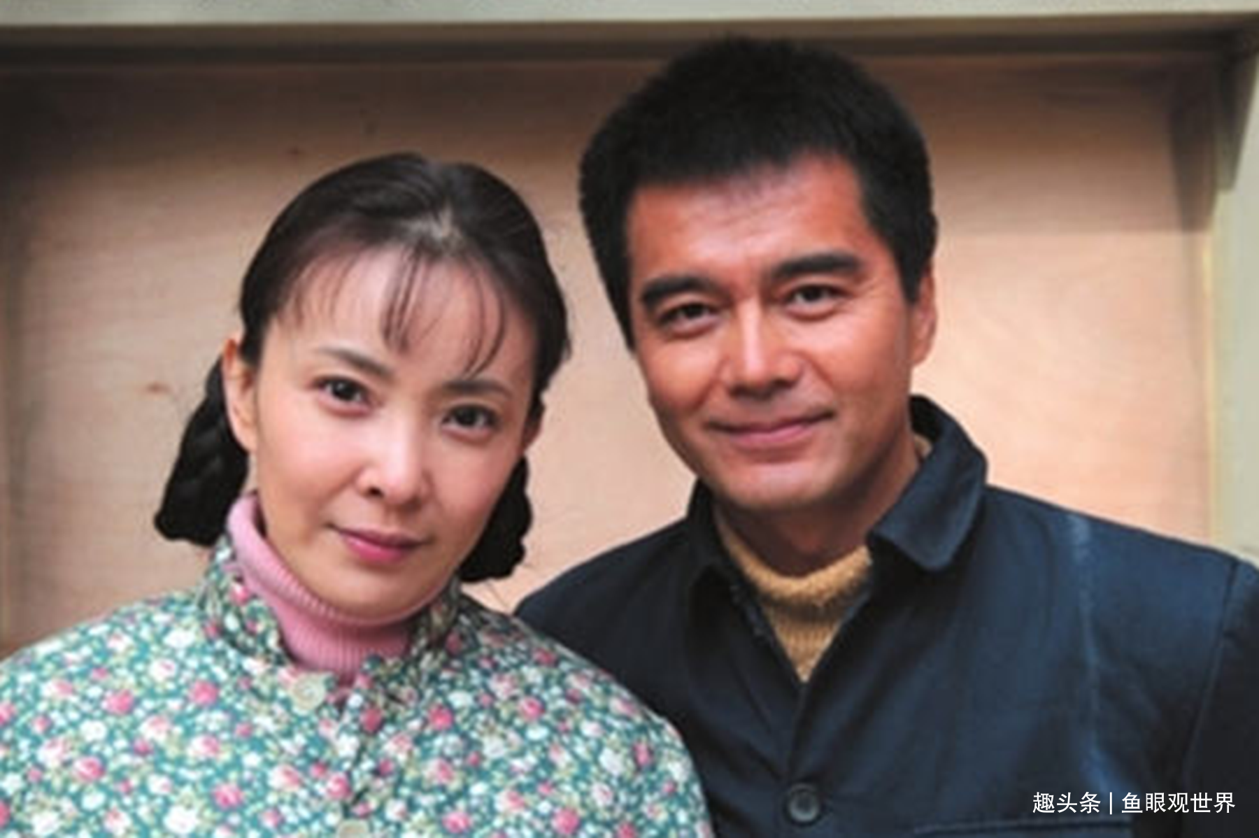 迷人的许亚军:四婚三离,妻子全是美女,就连何晴都沉沦其中