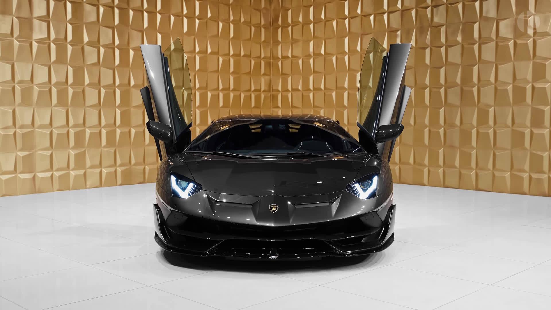黑武士2021款兰博基尼 aventador svj