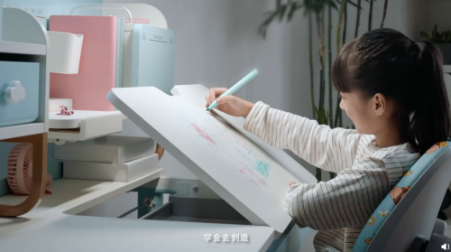 儿童升降桌椅品牌排行_进口儿童桌椅品牌排行榜MOLL、LIFETIME光荣上榜(2)