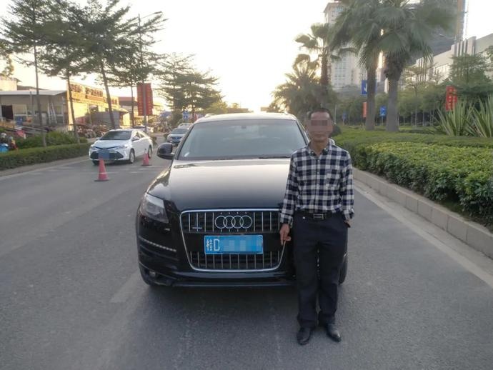 一男子开"豪车"套用报废车牌被梧州交警查获!