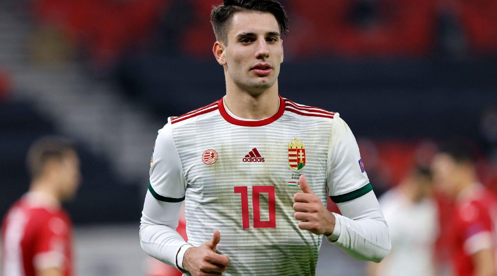 女主洛伊的重生故事 叶辰和萧初然的幸福结局