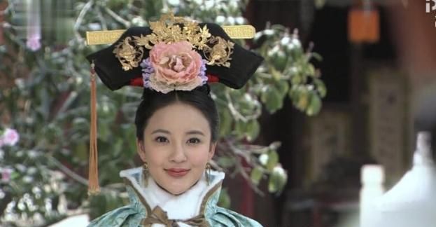 步步惊心:嫡福晋戴金钗,侧福晋戴银钗!可她却敢逾矩戴金钗!