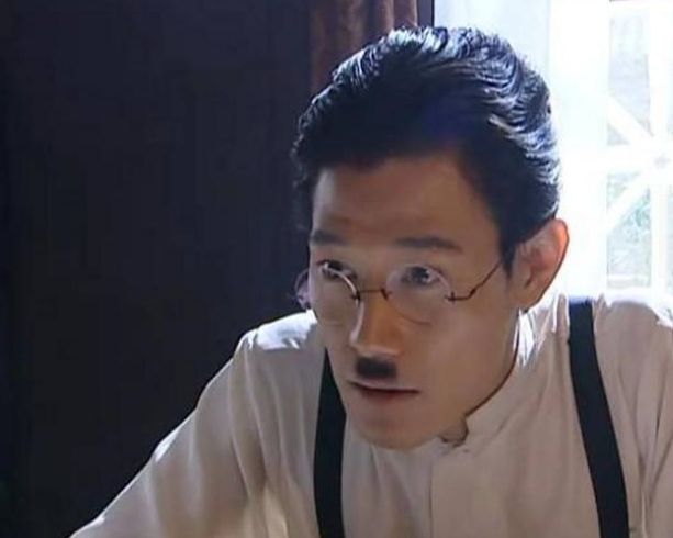 小兵张嘎16年后嘎子当爹英子逆袭成女神