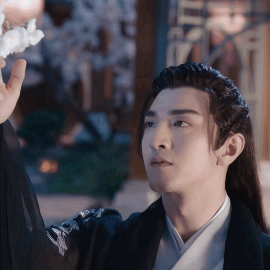 没想到金瀚古装造型还不错,又飒又仙还有点腹黑