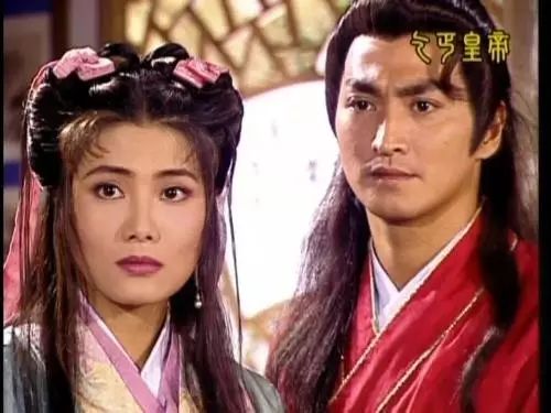 51岁"上官无极"杨丽菁控告闺蜜修图:她变美了,恶意把我变丑了|香帅