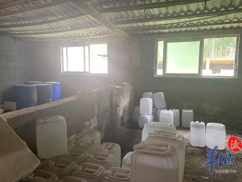 "飓风189号"专案制毒窝点现场 通讯员供图