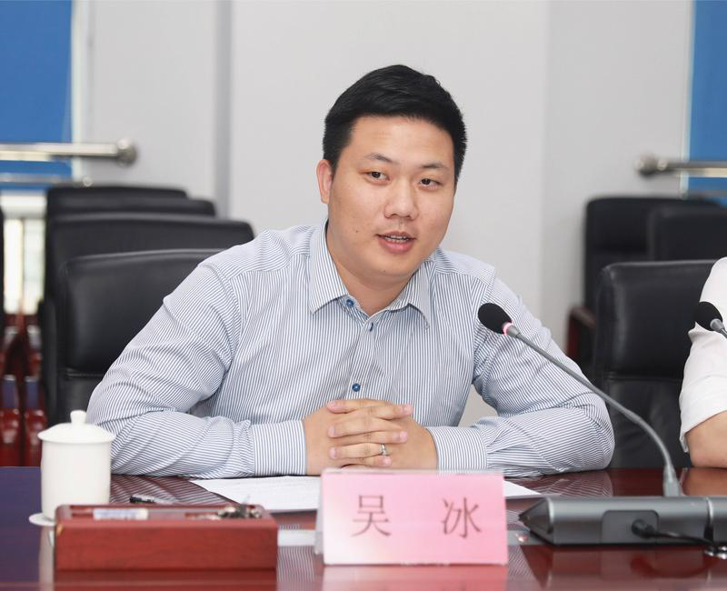 创二代来啦│吉明玻璃总经理吴冰：老一辈说的“脑要活、手要紧” 我现在体会很深|疫情_新浪新闻