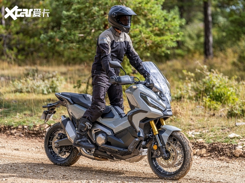 配置动力小幅提升 2021款本田x-adv发布