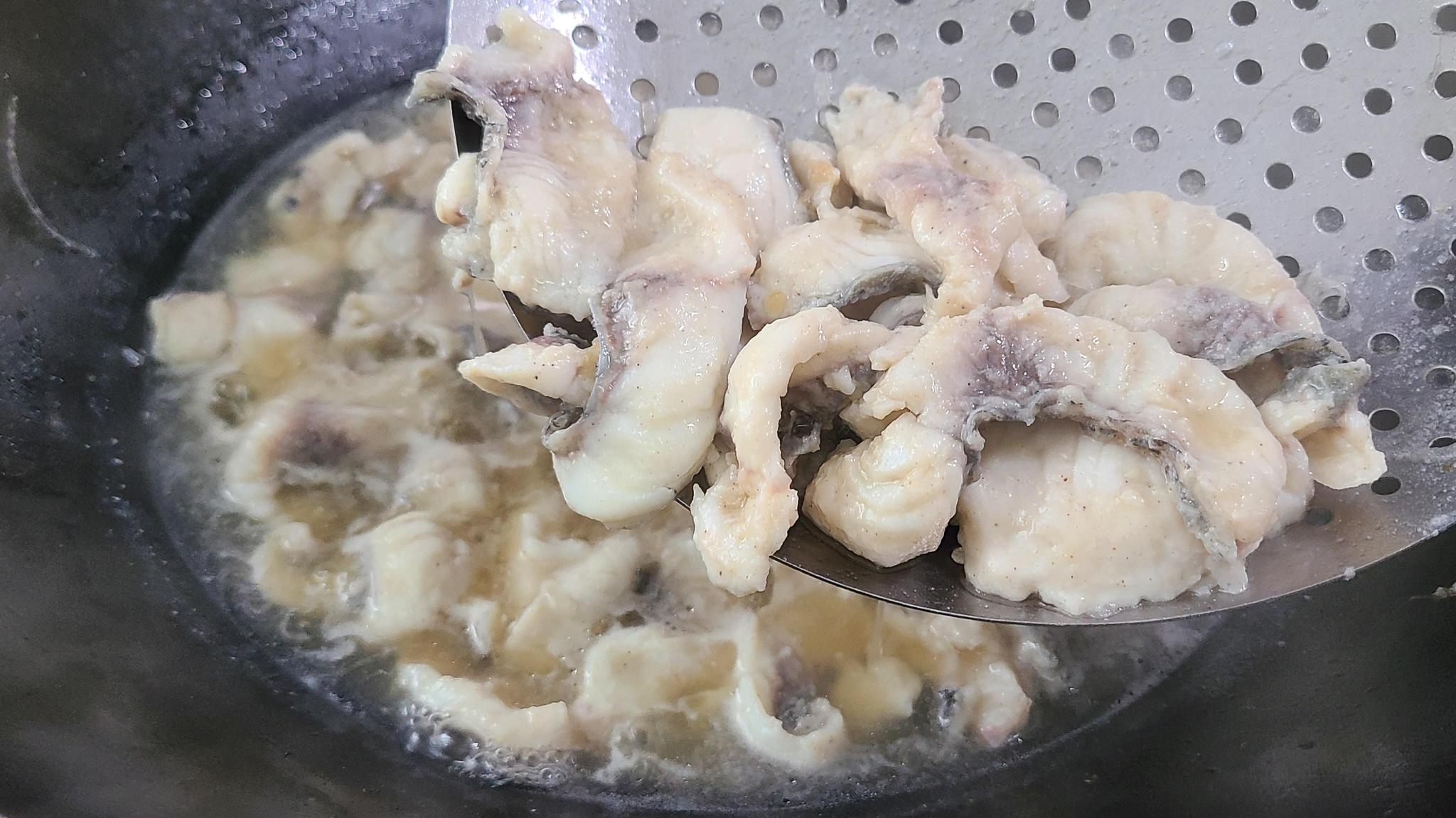 这一道萝卜炖鱼太香了,味道鲜美做法简单,好吃又便宜