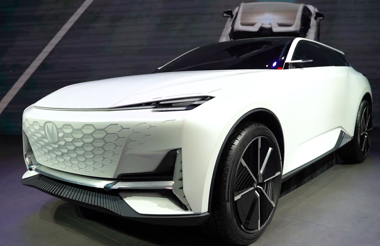 长安引力系列再发新车,长安uni-k亮相广州车展