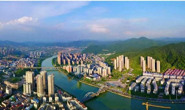 浏阳2021gdp全国排名_全国县级市2019年度GDP排名昆山市第一浏阳市第十