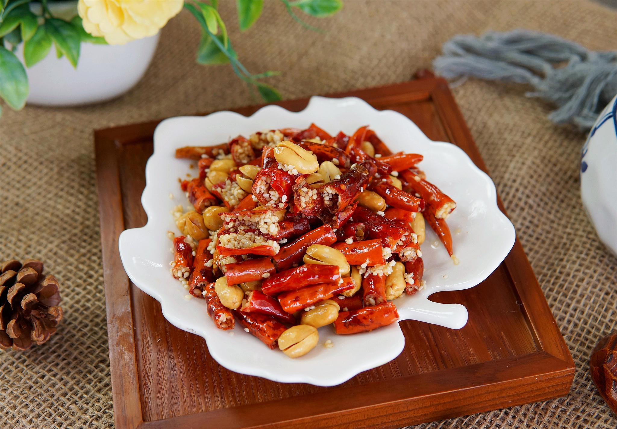 冬天吃上瘾的酒鬼辣椒酥焦香酥脆下酒下饭孩子也爱吃