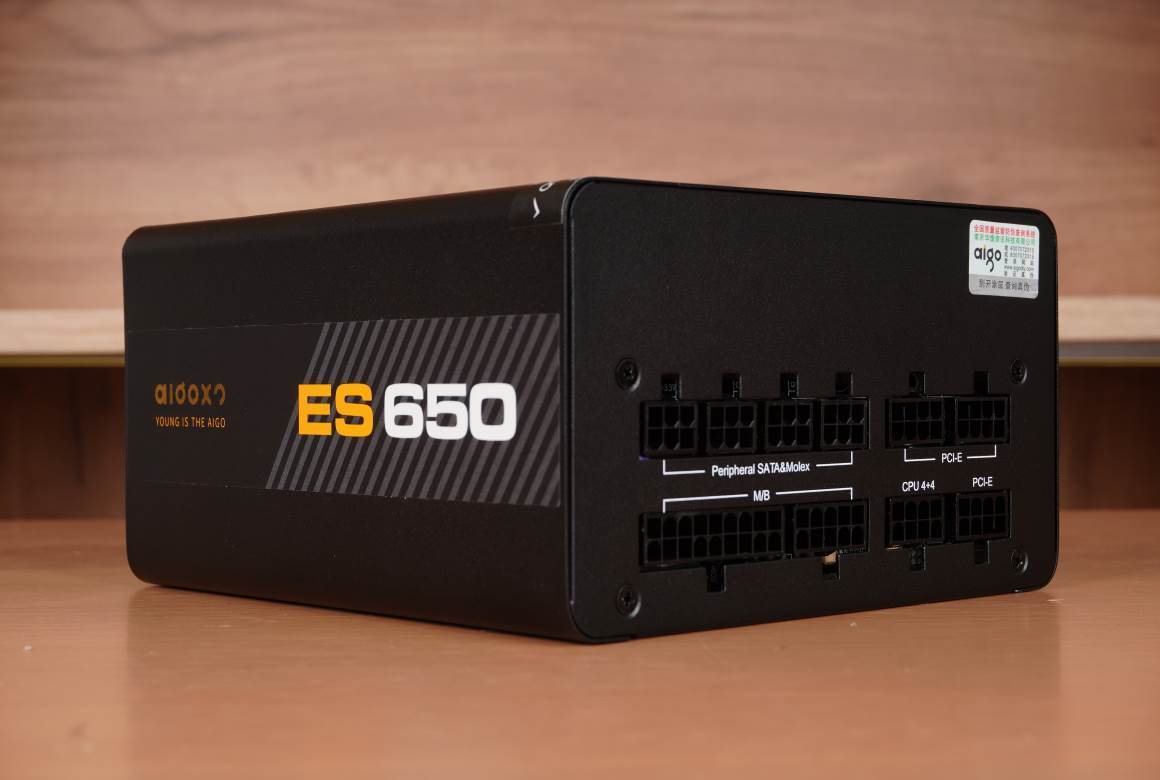 推荐:年轻人的专属主机,爱国者yogo m2橙白