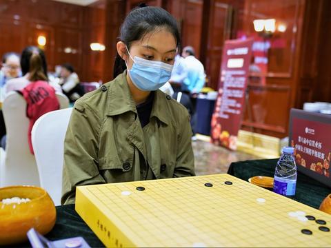 女子围甲於之莹豪取六连胜 助江苏重登榜首