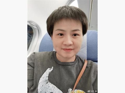 岳云鹏晒自拍满脸生无可恋烧饼同病相怜尚筱菊把师父当唐僧
