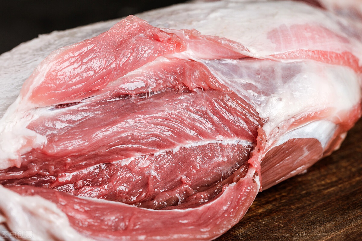 买羊肉时,选前腿肉还是后腿肉?口感不一样,建议看清楚再买