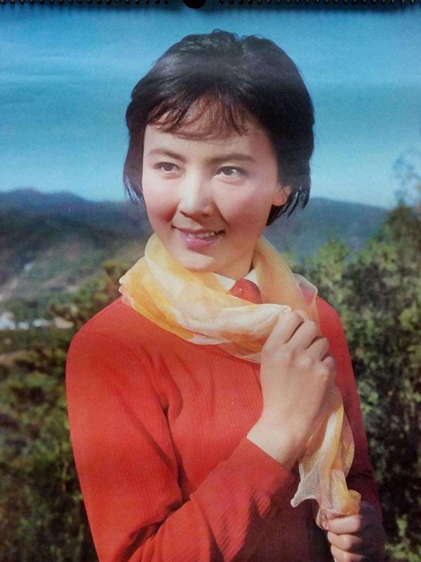 她是80年代当红影星,22岁嫁"粉丝",41年零绯闻恩爱如初|丹宁|赵静