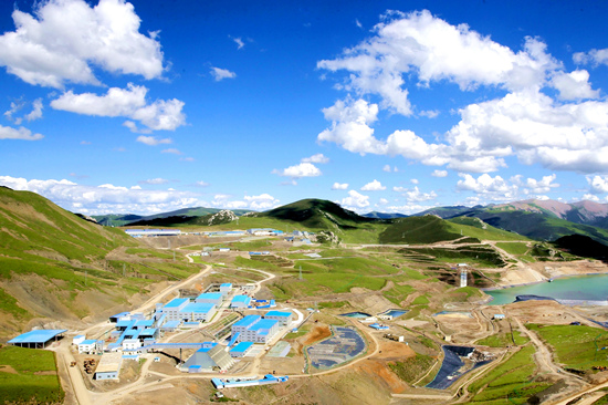 正文  作为公司"二次创业再铸辉煌"重点项目——玉龙铜矿改扩建工程