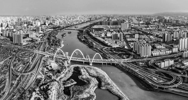 太原日报刊文：提升太原在中部、全国经济版图中的战略地位