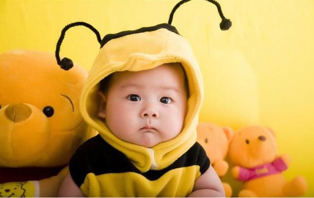 有"福气"的孩子,面相上大多有4大特点,很少有宝宝能全占