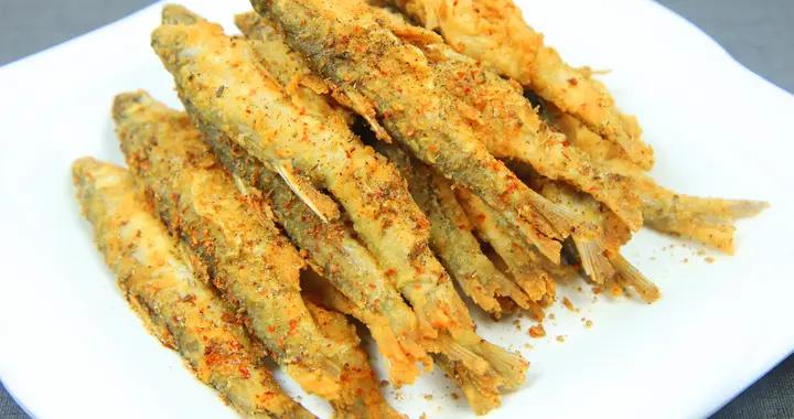 炸所有小鱼都要注意这2个细节,才能好吃不腻