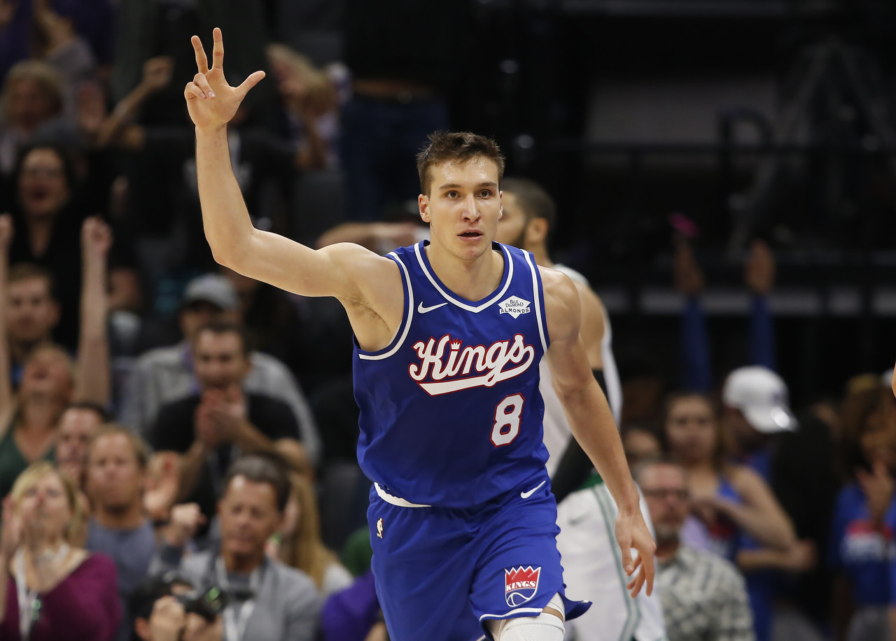 博格达诺维奇(雄鹿)