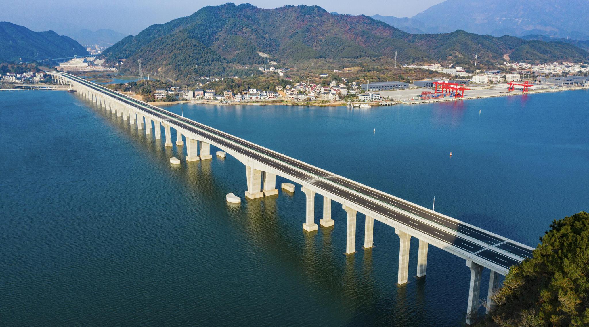 下个月通车! 建金高速今天通过交工验收