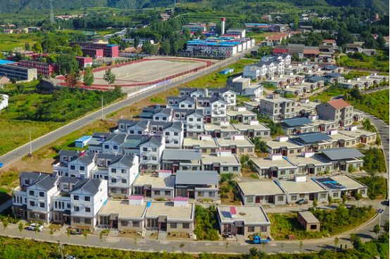 河南各地gdp_全国百强城市,河南4地入围!