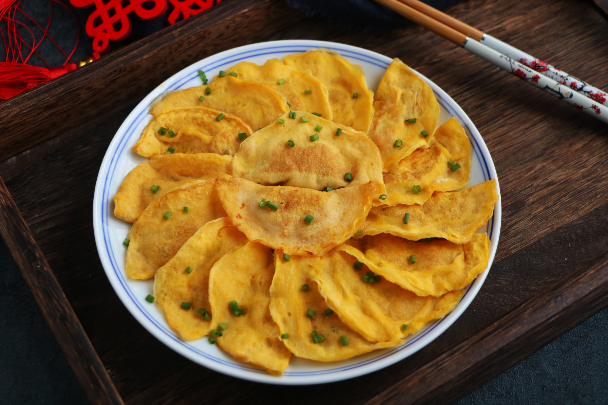 蛋饺这样做太美味,鲜嫩多汁,新手也能学会