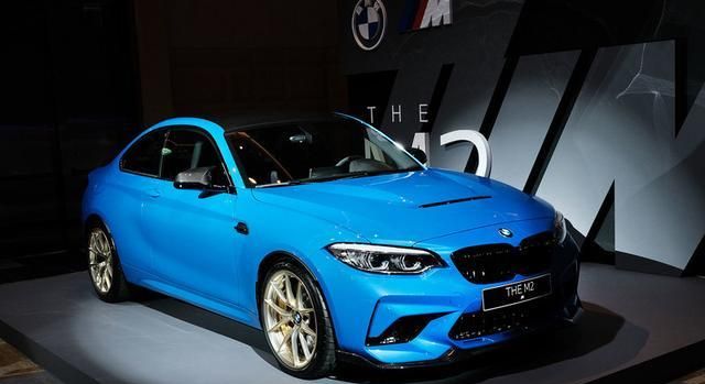 限量版宝马m2与m5车型近期同步亮相