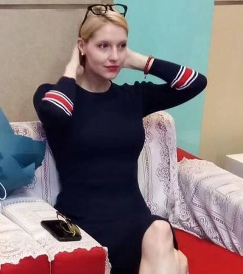 看了撒贝宁妻子近照,再看章子怡,网友:中国媳妇与洋媳妇的差别