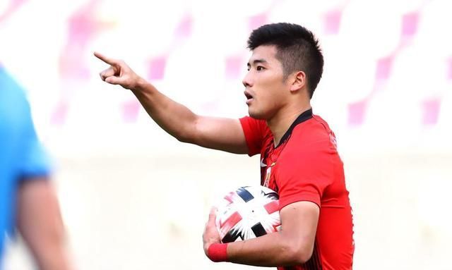 21李圣龙头球梅开二度上港亚冠反超悉尼头球小王子立功